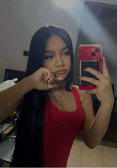 Mía from Venezuela